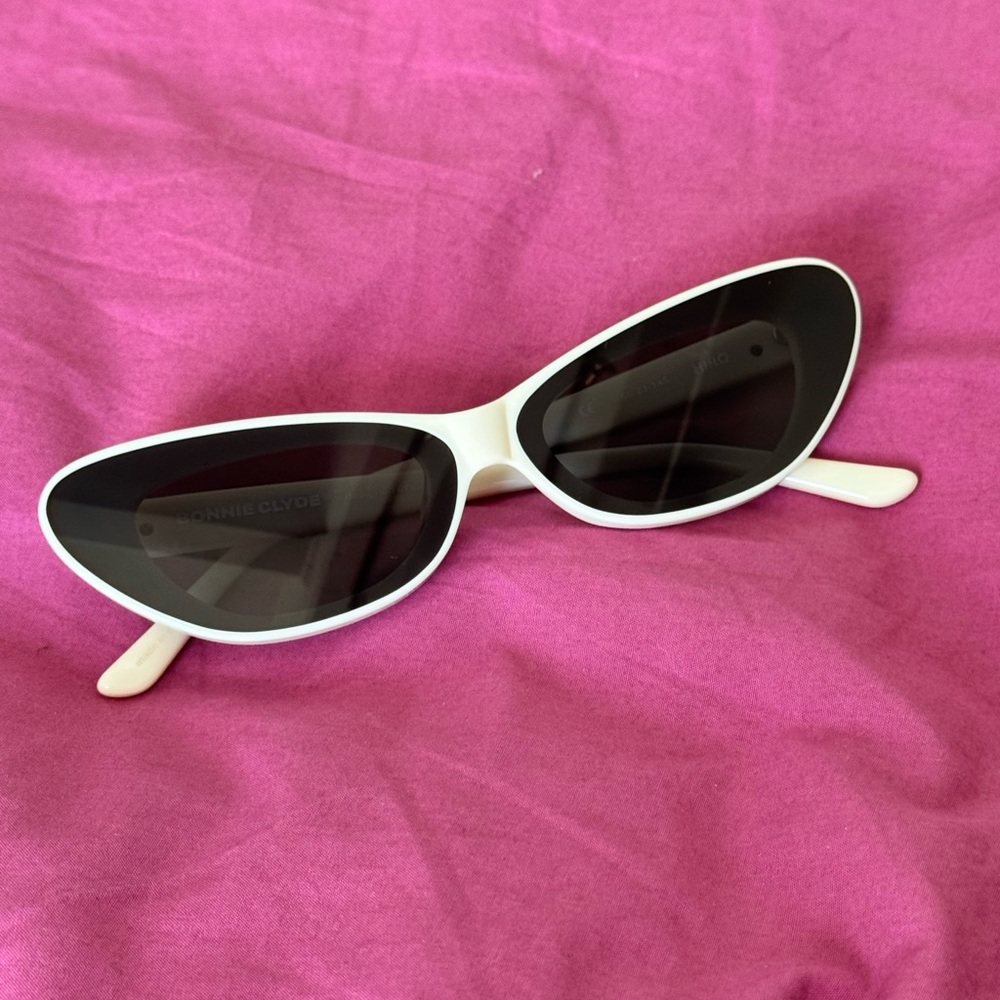 Bonnie Clyde White Cat-Eye Sunglasses